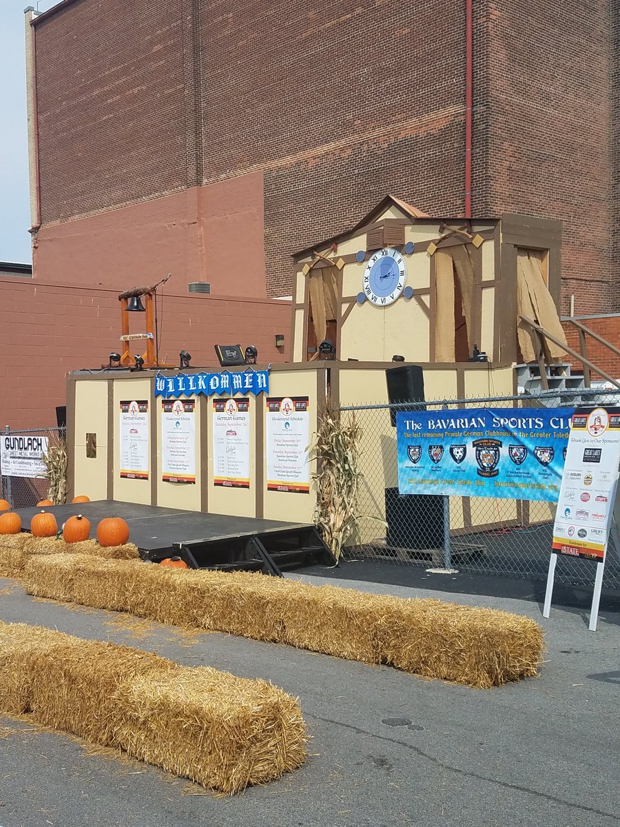 Stopped in downtown Sandusky for <a href="/NrthCstOktfst/">Nrth Cst Oktoberfest</a> Oktoberfest.  Everyone head down to enjoy a great event and city!