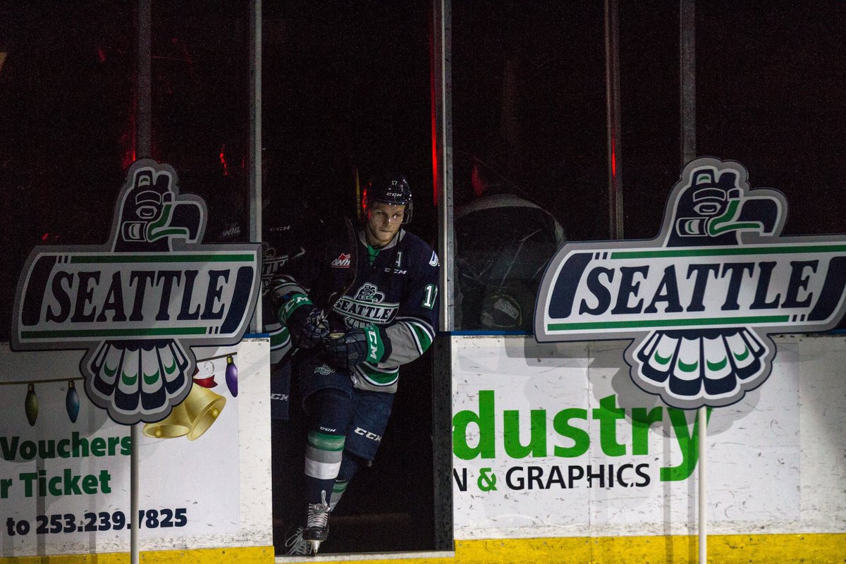 Last home opener of my junior career! It’s bittersweet but I’m looking forward to getting things going with my <a href="/SeattleTbirds/">Seattle Thunderbirds</a> crew! Can’t wait to hear the fans.