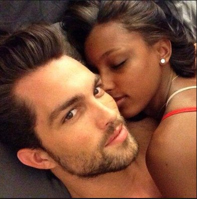 DZynda_GPW's tweet photo. #LazySaturday for me and my love @DCarr_GPW. Its good to relax and be with the one who matter most. #MoneyMan #MoneyChamp #4x #BestLife https://t.co/B6wcBO4uSm