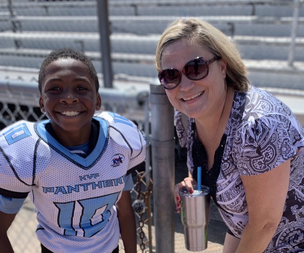 Got to watch one of my awesome 3rd graders play football today!! My students are amazing, both in the classroom and out!
#HemmenwayALLIN #CFISDspirit @Hemmenwaystreak