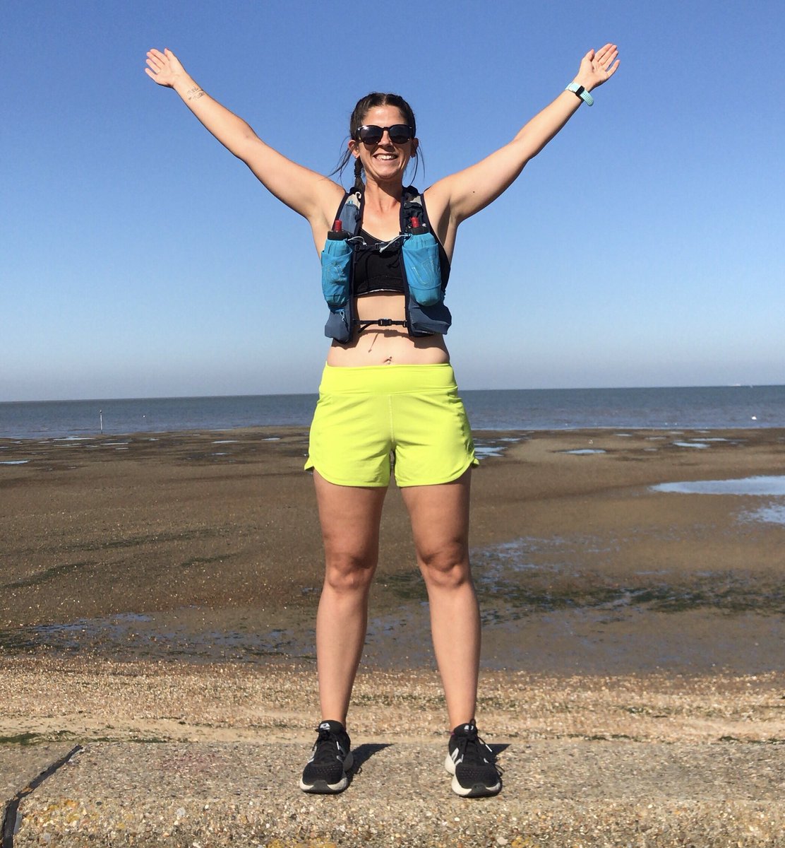 anna_harding's tweet photo. Legs 3 & 4 of @RagnarRelayUK 2019 DONE ✅
Lovely 11 miler from Seasalter to Reculver along the Kent coast.
Van 2 have done their thang and now it’s back to us for the night legs - 7 miles for me to the white cliffs of Dover
#ragnarrelay #ragnarwhitecliffs #OnlyAtRagnar https://t.co/6VqbHJjr9B