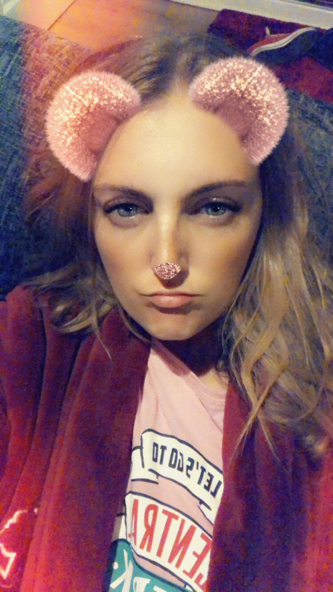Amanda28_84's tweet photo. Even filters canβt disguise how crap I look/feel. #cold #feelshite #filtersdontdisguiseit https://t.co/TmoFEscwvu