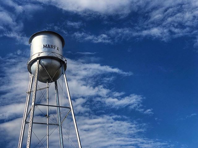 West Texas vibes before the trail race. ift.tt/32Uj8Eu