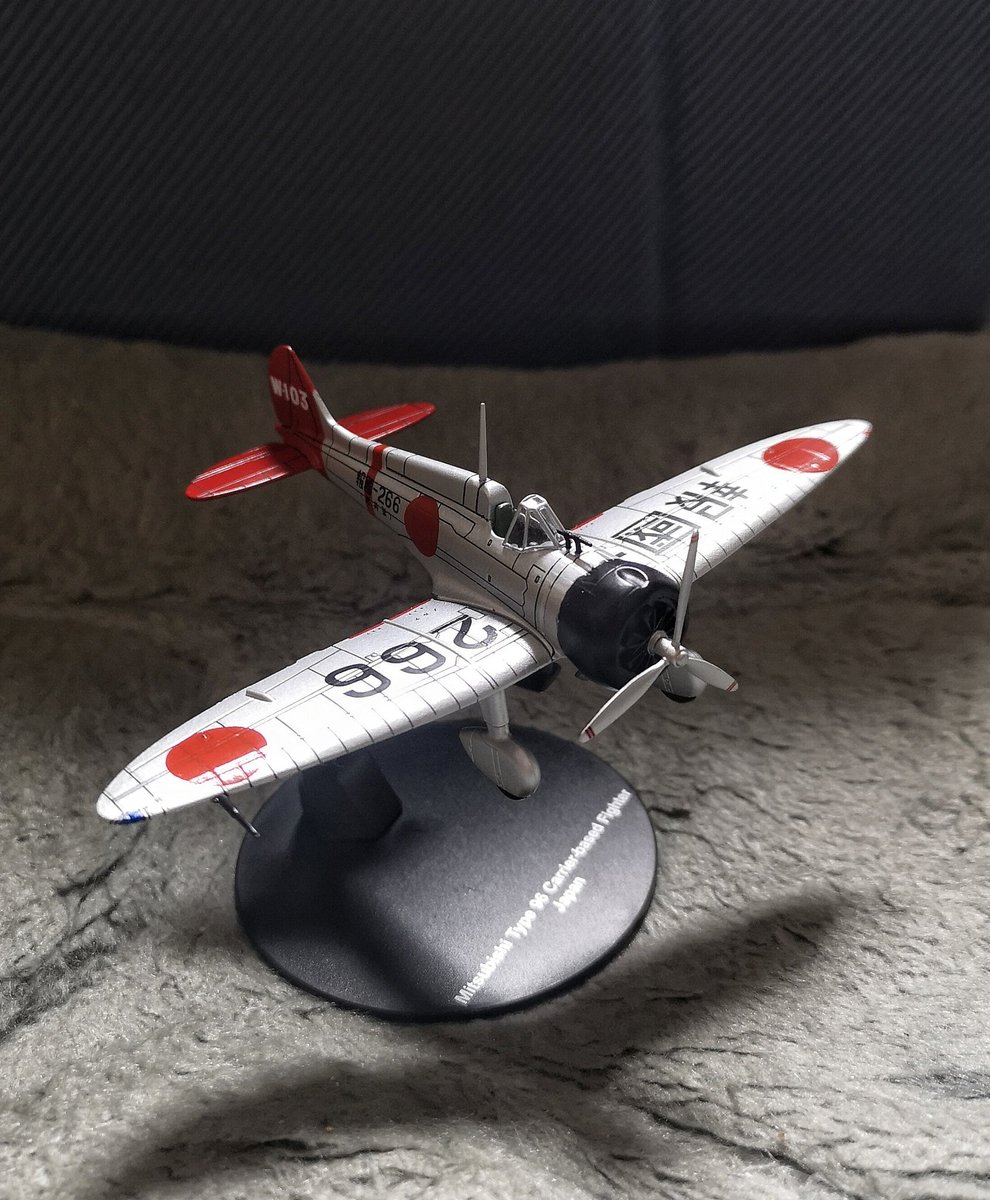 宮尾岳 On Twitter 九六式艦上戦闘機 あの 風立ちぬ の九試単座戦闘機の改良量産型 特徴的な九試の逆ガル翼は無くなってしまったが 充分に優美な曲線の翼