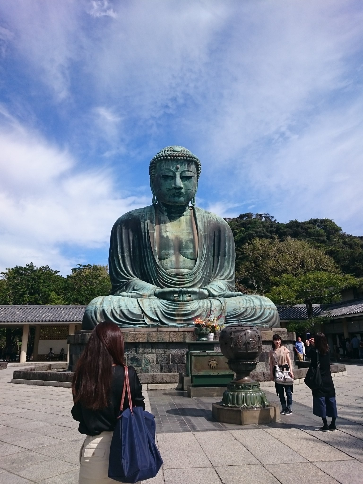 U川 鎌倉大仏 案外小さいのな 比較対象 牛久大仏 T Co 3egkjfwy0o Twitter