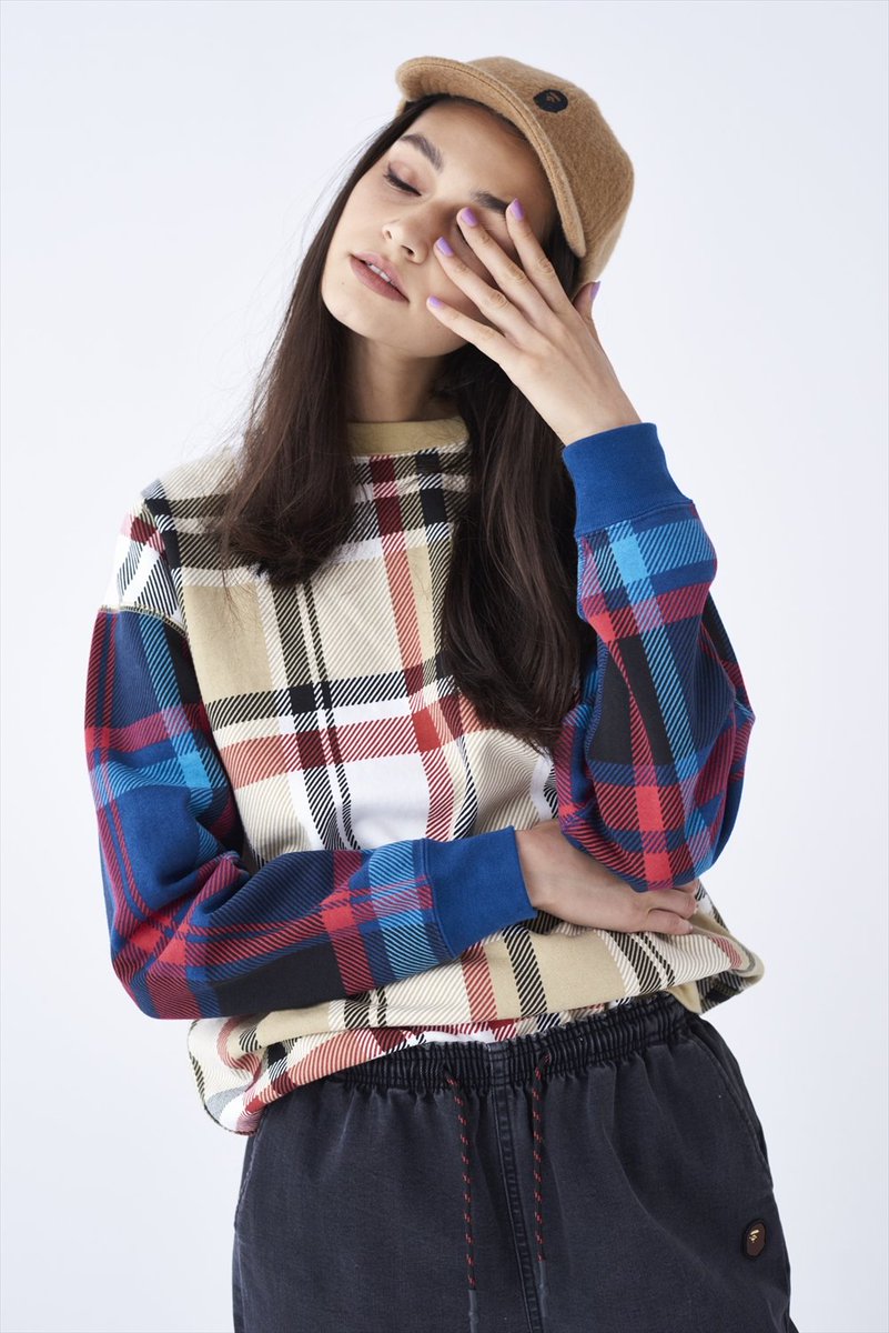 BAPEOFFICIAL's tweet photo. New looks of A BATHING APE®︎ 2019 AUTUMN WINTER COLLECTION will be releasing from Saturday, September 21st.  #bape
https://t.co/rwBkZmbhsn https://t.co/9aoKZP6yee