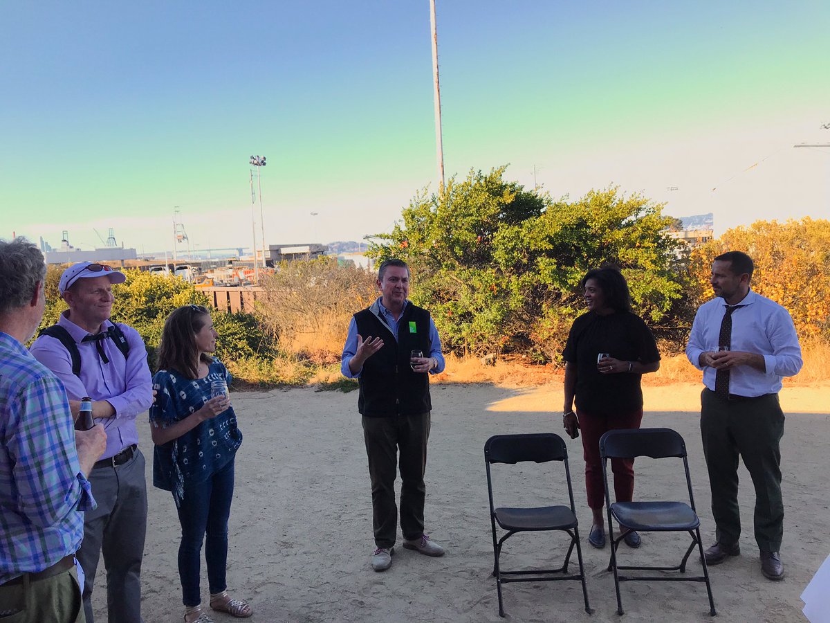 EddieAhn's tweet photo. California State Director of @tpl_org, Guillermo Rodriguez (@G_InTheCity) speaking on the legacy of Dr. Espanola Jackson and Marie Harrison at Heron’s Head Park with @YouthOutside CEO Kim Moore Bailey and @RecParkSF Director @philginsburgsf #environmentaljustice #bvhp https://t.co/3eMV8xzBYY