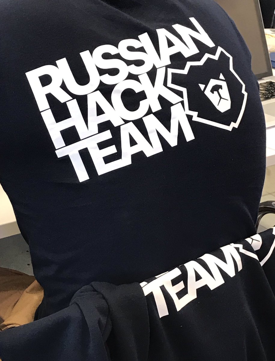kcranze's tweet photo. Proud to have some Russian friends here at Hackathon Bremen.
#RussianHackTeam posing with colleagues from #DockO1E 

#HackHB19 @encoway @Lenze_Gruppe @logiclinegmbh @DOCKO1E https://t.co/S0iQABMmVD
