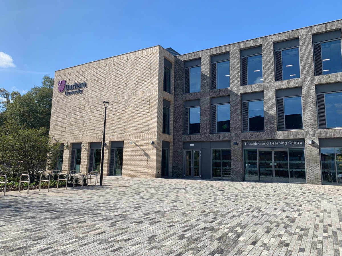 LearnTechDurham's tweet image. The scaffolding has gone from the Teaching &amp;amp; Learning Centre! Catch a tour to see the great new teaching spaces and the Education Lab.
