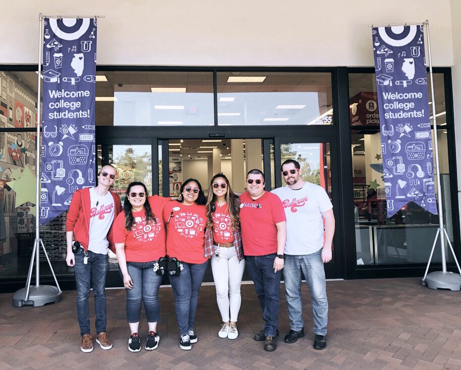 Janelle Flores tweet media