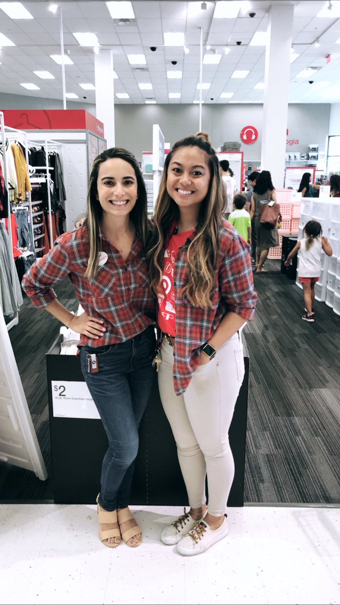 Janelle Flores tweet media