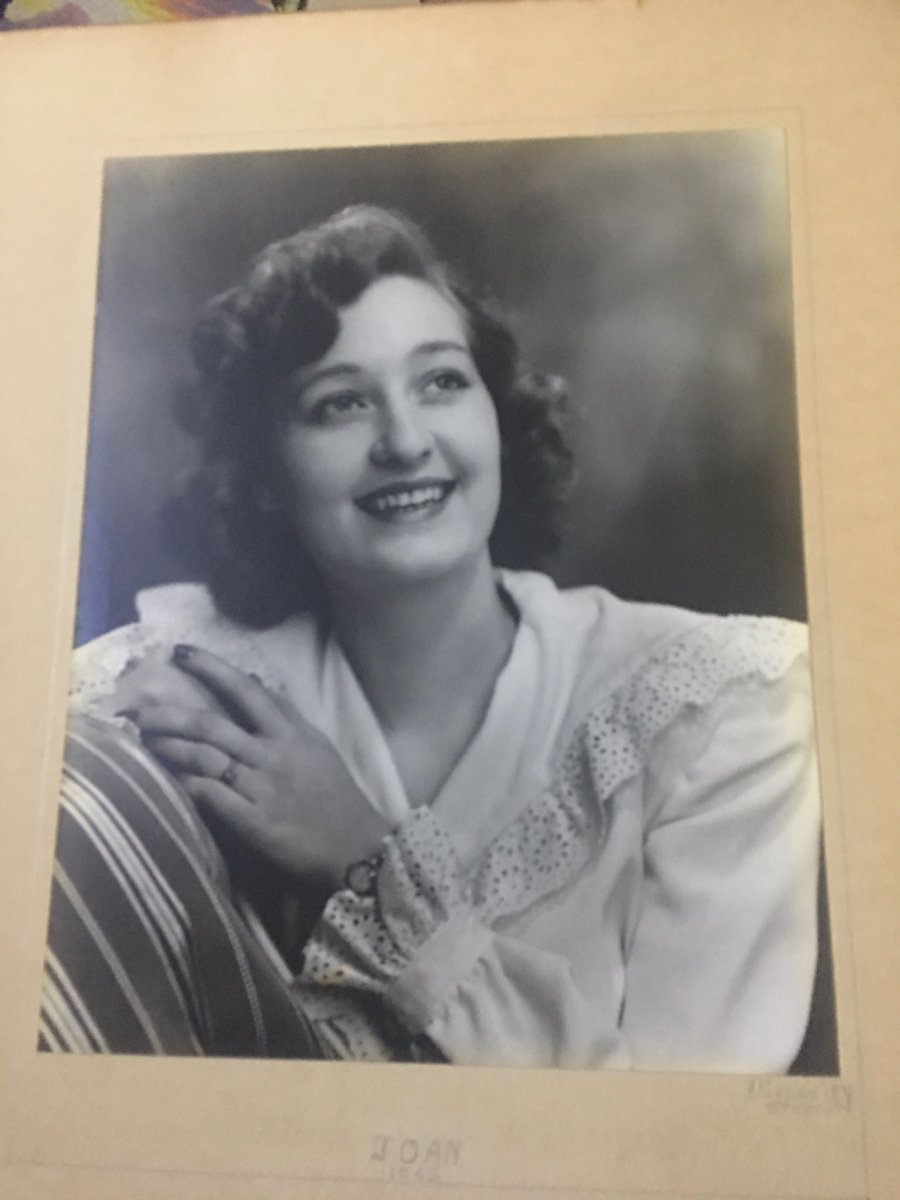 jamiesolly's tweet photo. I found these at Salvation Army in Lufkin. They are dated 1945 and 1949. I would like to find out who they are, they are absolutely amazing. https://t.co/aSXKjX4R32