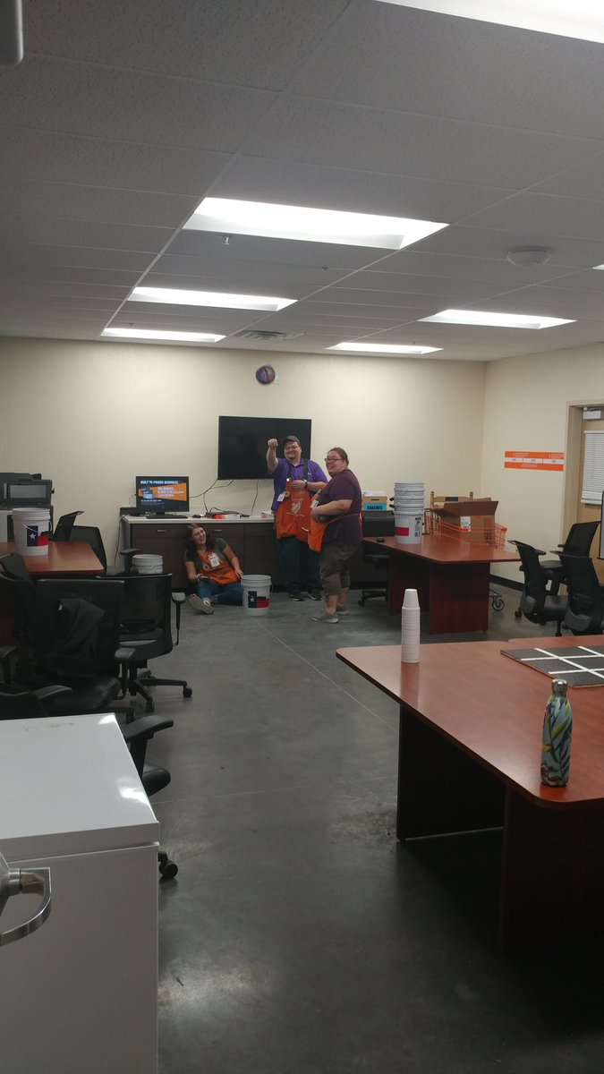 Having fun at the Fall Harvest with game's that the DS came up with.# HuttoProud