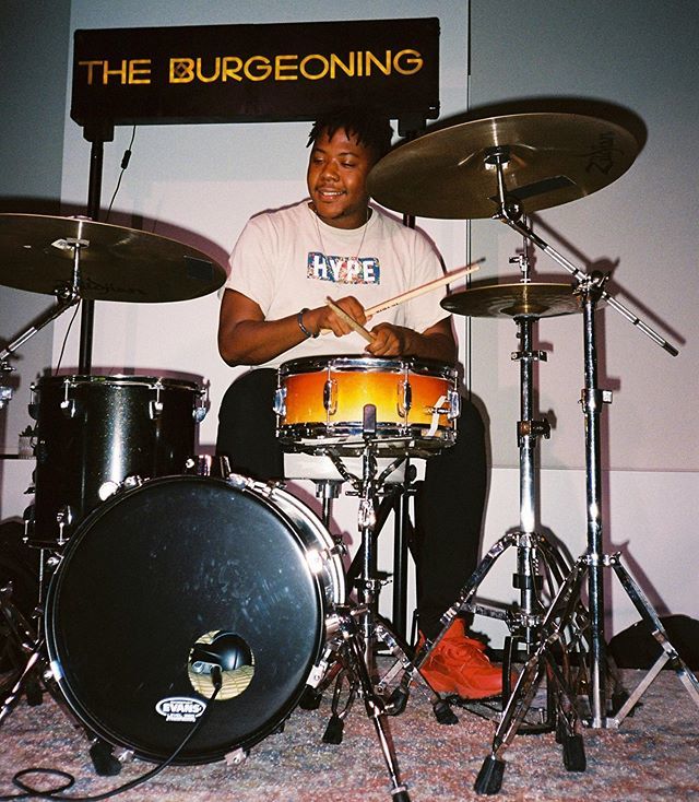 B, the groove pocket wizardddt🥁✨💥 📸: @mikevermeil ift.tt/2M3TiHk