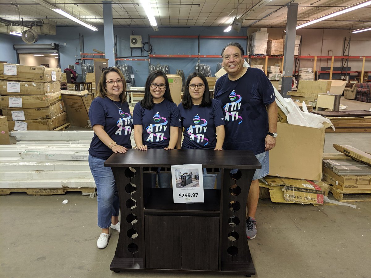 HACEMOSNTX's tweet photo. We're celebrating #HispanicHeritageMonth by volunteering with @DallasHabitat every Saturday! Today our members built furniture at their ReStore - great work team!! 👏💪
#atiyati #HACEMOSatATT #HacemosEG #HacemosDallas #ATTDiversity #ATTsocial #LifeatATT
https://t.co/QEJoqAKNX0 https://t.co/XKXuL3sHMl
