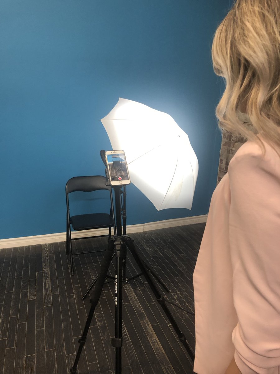 A space to create a flawless self take 🤳 we just so happen to have the equipment you need to make it look expert level 🎬 #spacespacerevolution