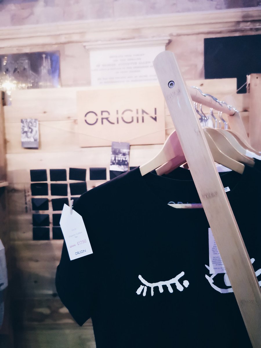 tweetinexeter's tweet photo. Tonight we celebrated all things sustainable at The Slow Fashion Show at @ExeterCathedral, hosted by @sanchosshop and supported by @CoBikesElectric and Hawksmoor Investment Management.

The perfect ending to Exeter Fashion &amp; Beauty Week #EFBW 💚 https://t.co/8MfZ7E4R0T