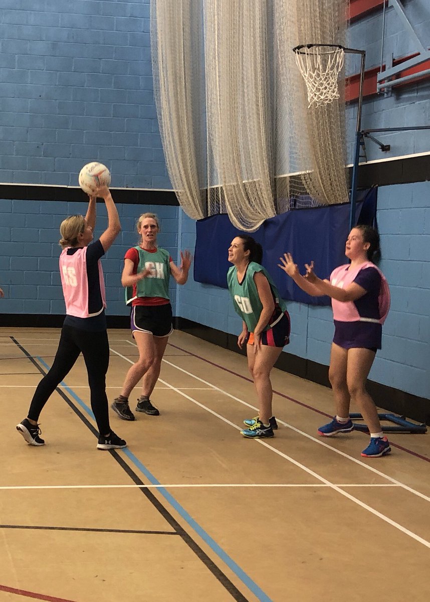 Shanatomsport's tweet image. Cricket season over (for now) so on to the next venture-development of Swansea Valley Social Netball League. Proud to have supported 42 girls getting chance to continue/start playing netball last night. Bringing girls together through sport #funandfriends #goodtimes