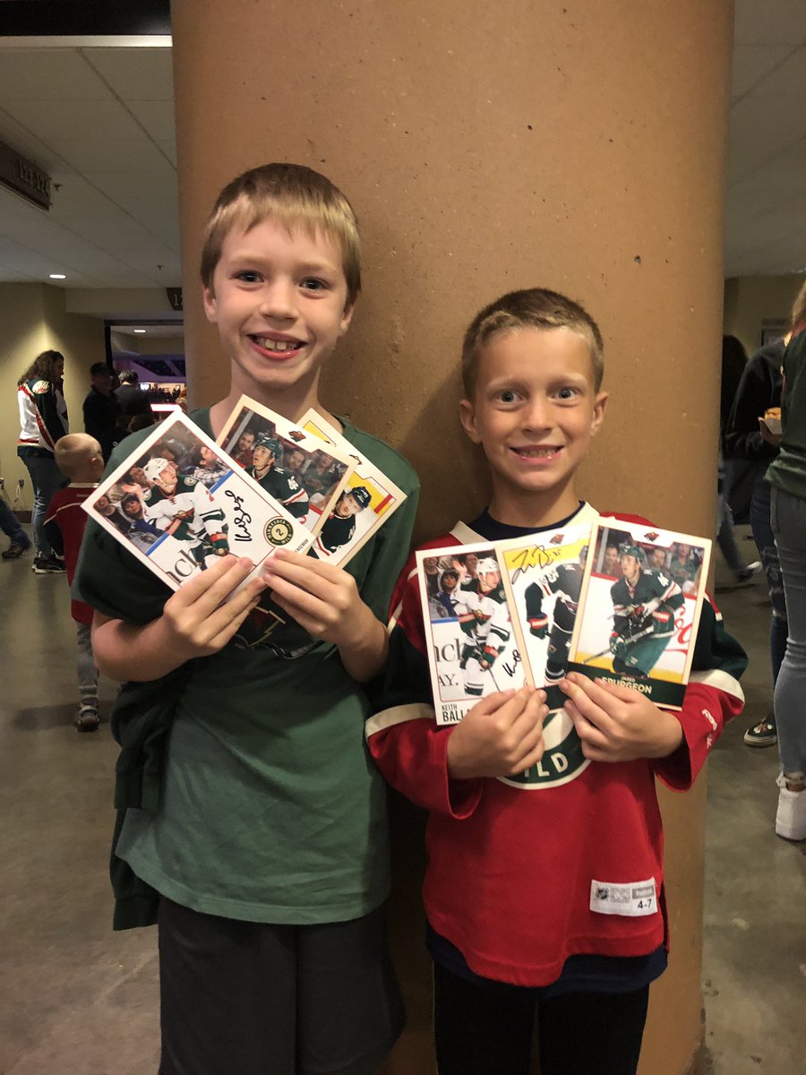 Dfaust00's tweet photo. Pre-season #mnwild hockey game! Thanks to #weswalzwildhockeycamp. The boys also go to meet @JaredSpurgeon_ , @JonasBrodin, and Keith Ballard #mnhockey #thisisourice https://t.co/kxXwOc5kgk