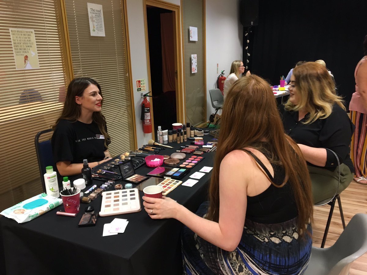 HCGill's tweet photo. Revive Kingswood Pamper evening - wonderful evening loving on the beautiful ladies of Kingswood - make up &amp; nail artist, foot spas, crafts, make your own beauty products &amp; a relaxation room - but most importantly making friends. A big thank you to you all 🥰 https://t.co/keGS3SA3Er
