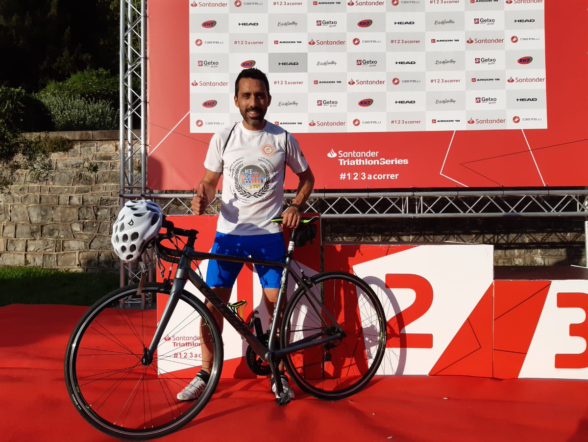 cornejo_79's tweet photo. Todo dispuesto para el triatlon de #getxo de relevos. Intentando aportar en esta ocasión en el segmento de bici!! Y ya de paso sumamos algo distinto para #AP_olimpic en #GameOfHealth https://t.co/69qJVhgREk
