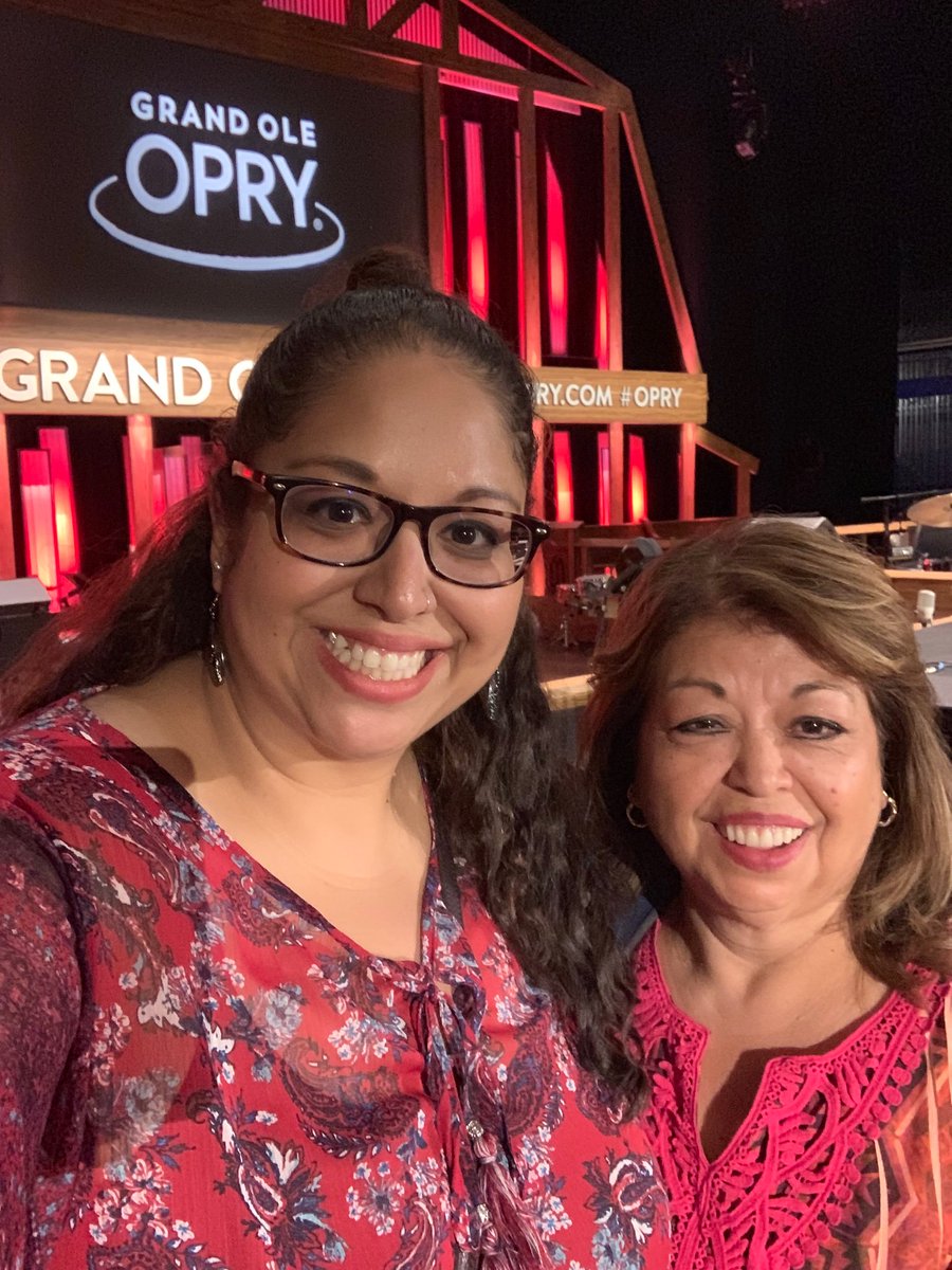 cordalee's tweet photo. When you get to step on the stage of the #opry 😭😍 https://t.co/IcS6wY43KA