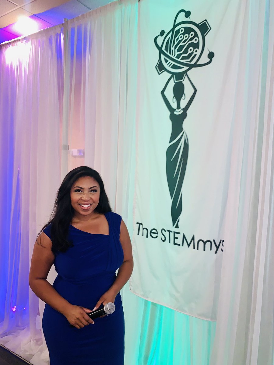 IAmAlexisRogers's tweet photo. So excited to emcee the first ever #STEMmys !! We are recognizing amazing people of color in the fields of STEM ! https://t.co/gu4sb6edgp