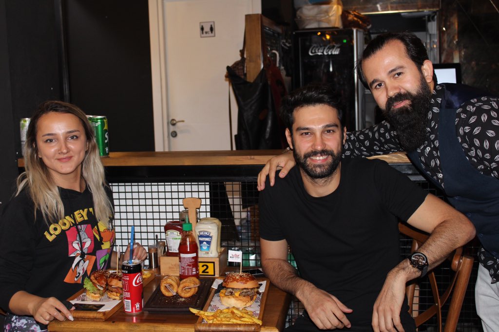 thechefmeat's tweet photo. @themuratchef #ınstagram #şehrin #en #iyisi #muratchef #Istanbul https://t.co/XkgZ7Jj9Ik