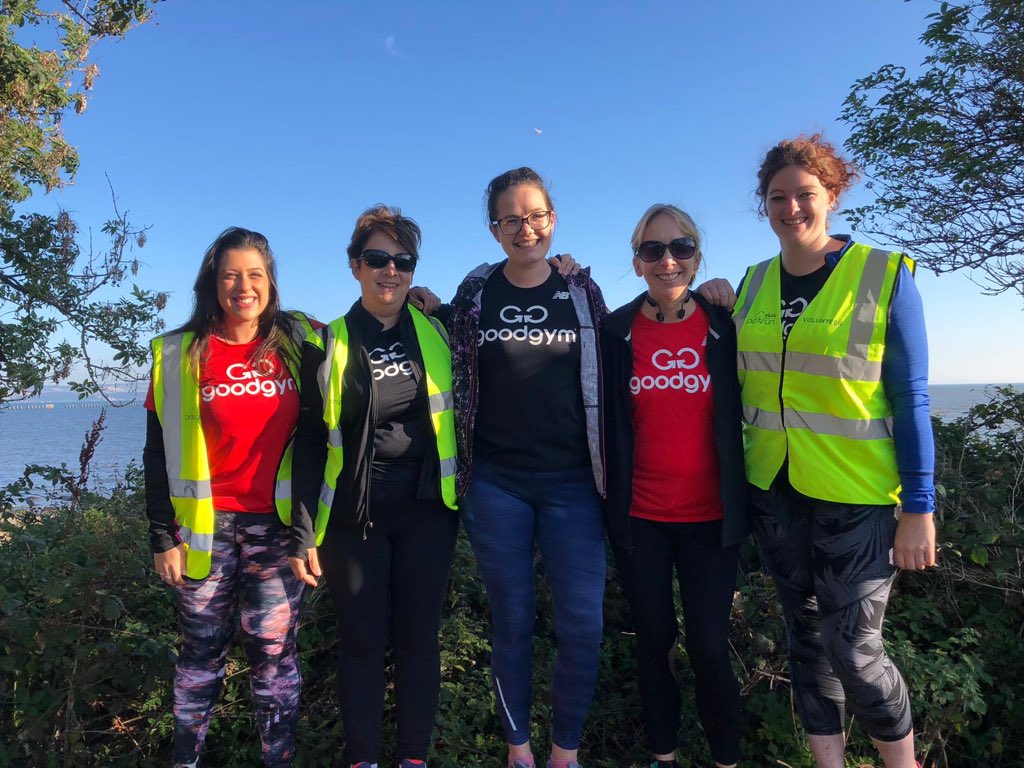 sallyhhk's tweet photo. Such a lovely day in Edinburgh wi GG Barnet/Camden buddies making the most of #GGsupersaturday. Started off by getting a 5k pb at the beautiful @edinbrghparkrun, then enjoyed a spot of litter picking along the Water of Leith walkway. @litterfreeleith @goodgym #running #parkrun https://t.co/VOWcKjSnOR