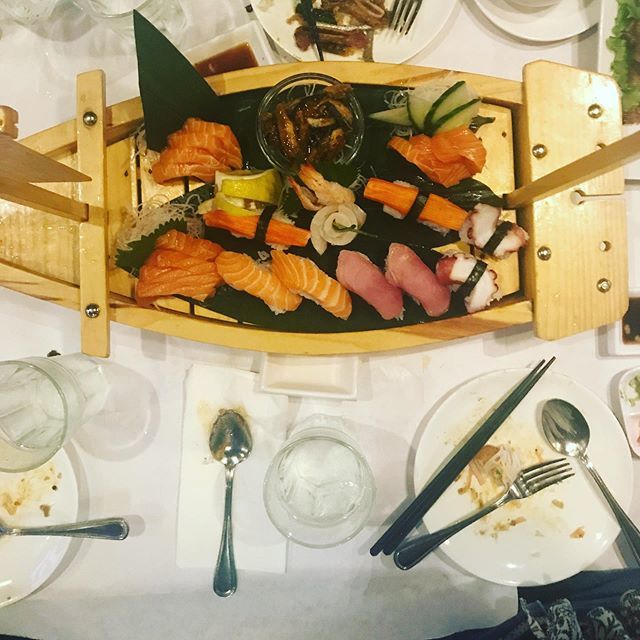 manilenya's tweet photo. Sashimi and Sushi boat. Nom nom nom 
#foodporn #sushi #sashimi https://t.co/dHDypy6OlS https://t.co/pW2A4SS4kn