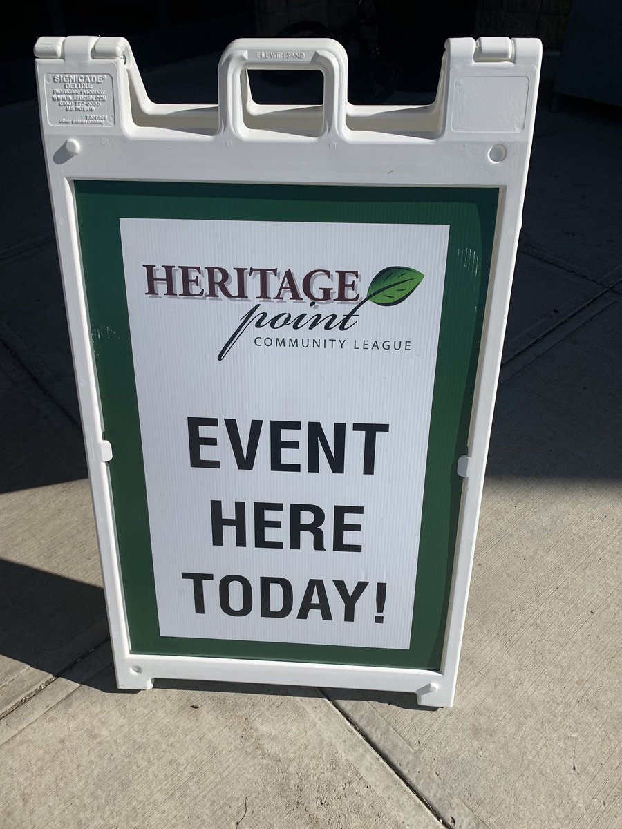 NathanIpYEG's tweet photo. Truly one of my favourite days of the year! Wonderful turnout at all of the #yegCLDay19 @efcl events in #Swyeg. Special thank you to volunteers @ Heritage Point Community and Chappelle Community Leagues for including and welcoming me. #communityleagueday #epsb https://t.co/LrH6YWTMtb