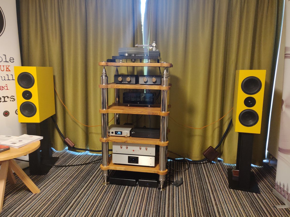 Our 2nd room is rocking too, in more down to earth, everyday like conditions 
,be sure to check it out and enjoy music with us 
#MusicFirstAudio #LDMS nano
 #LucasAudioLab with #SvedaAudio #IdeonAudio #albedo  #AlpinLine #Luna

#LeamingtonSpa #WoodlandGrange