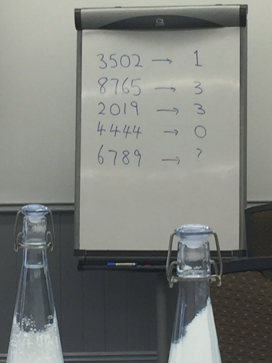 matt_skoss's tweet image. .⁦@mathsbrett⁩&apos;s warm-up task at Jumping Kangaroos, part of #manswgreatestshow