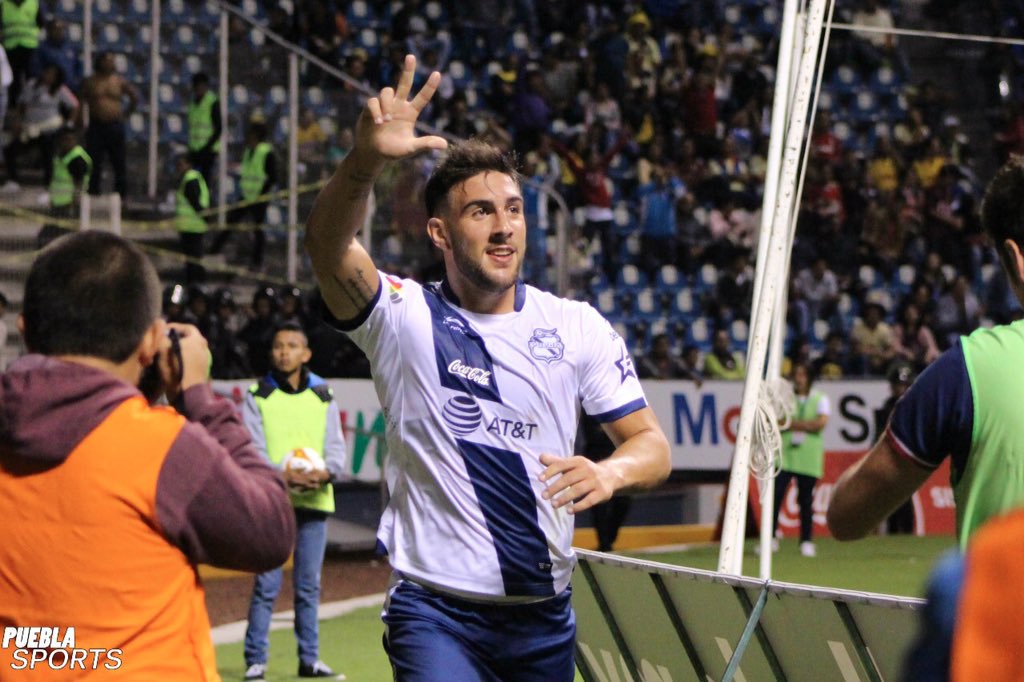 KevinBalbuena29's tweet photo. El rival al que MÁS GOLES le ha convertido Lucas Cavallini en Liga MX es Monterrey.

➡️ 27 Goles en Liga MX
➡️ 5 Goles ante Monterrey

Frecuentes. https://t.co/MJD9W1hR5n