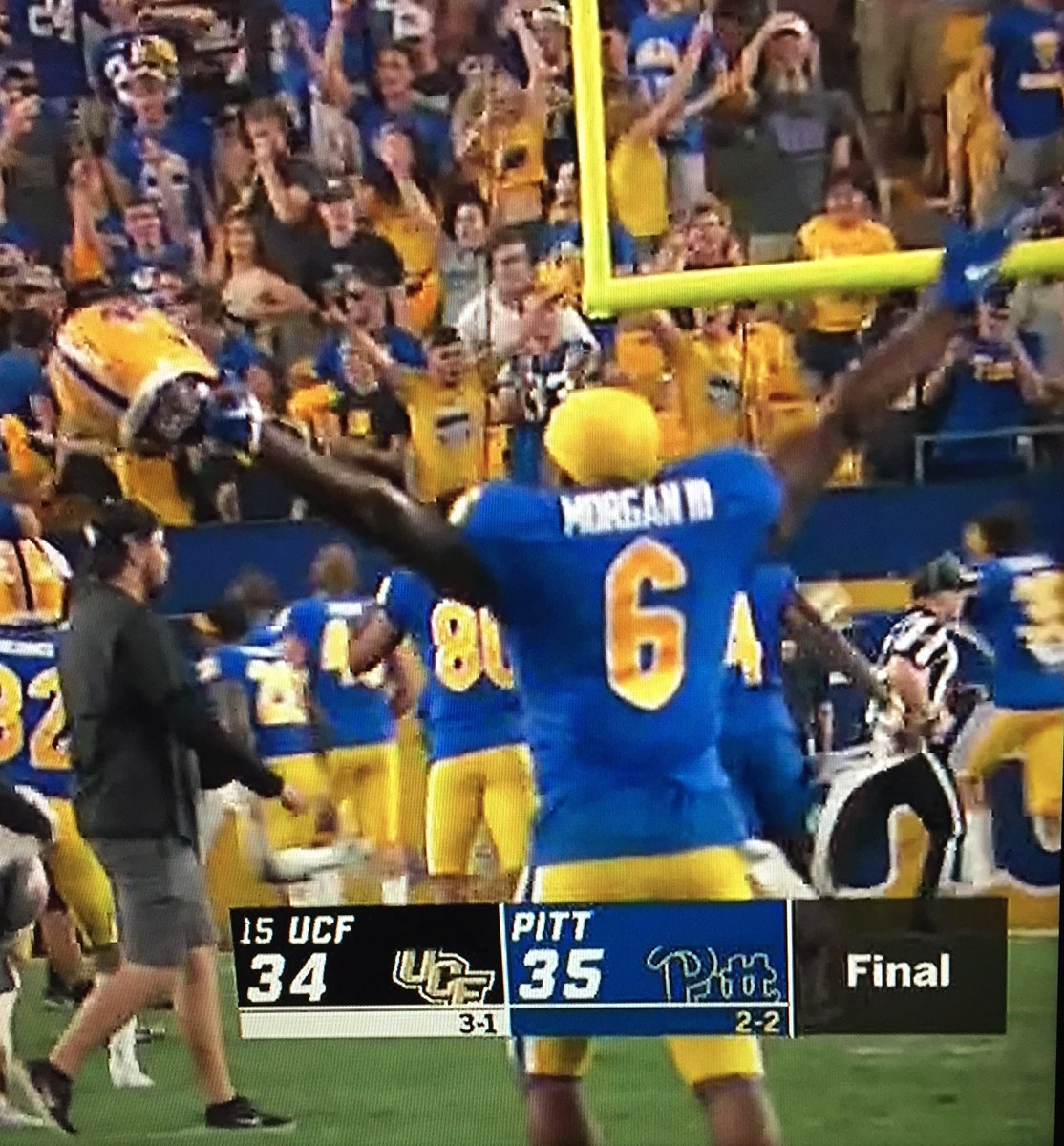 PrincipalBSMS's tweet photo. PITT WINS!! #6ismine ❤ https://t.co/9b5YwQ4hPI
