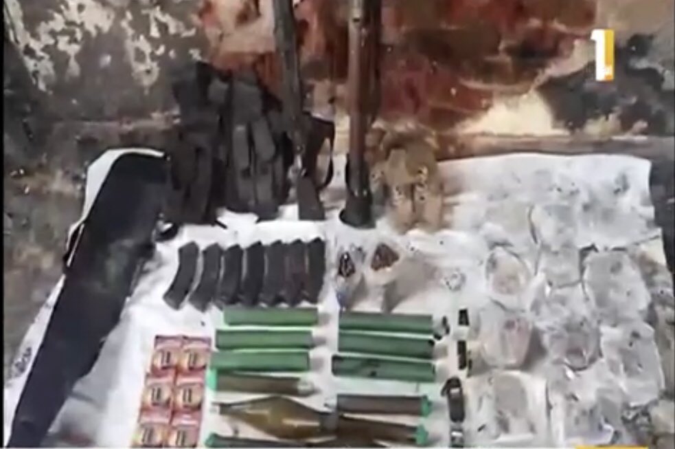 AkshitaAggarw20's tweet photo. #Egypt: @moiegy reports that a #Hasam militant was killed & two security personnel were wounded in an exchange of fire during a raid in #Cairo’s Matareya District. Security forces discovered RPGs, explosive-making materials, electrical circuits, ammunition & an explosive vest.1/2 https://t.co/3hnhpLAvYm