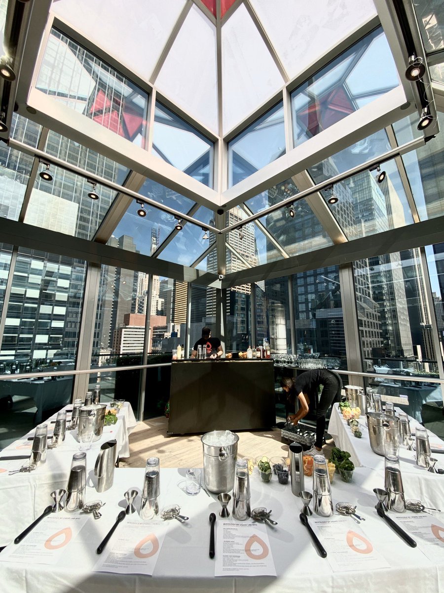 Public Mixology Class looking sleek today..! #nyc #mixology #liquidlab #liquudlabnyc