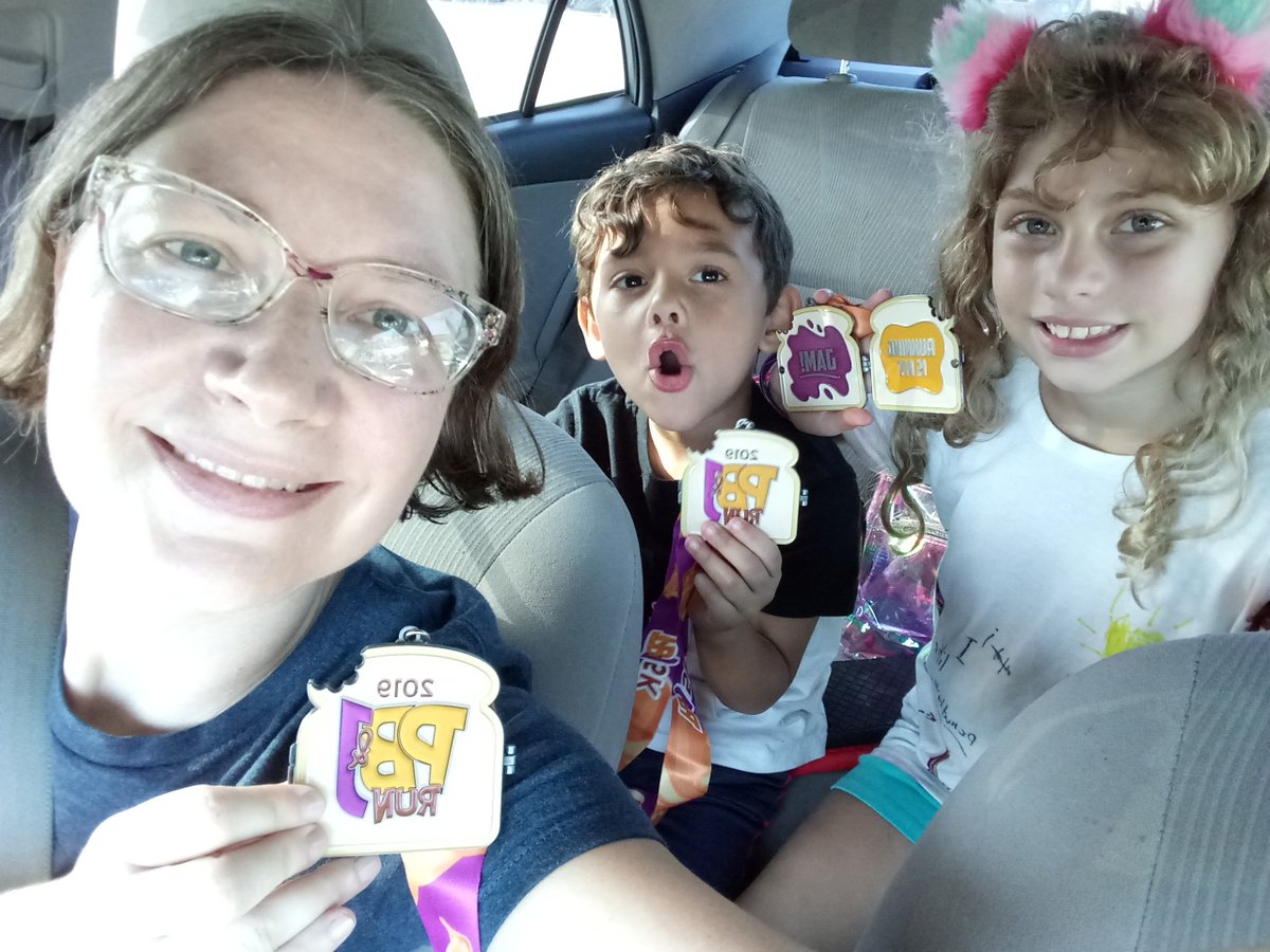 SunsetRunnerZ27's tweet photo. Finished the Peanut Butter and Jelly 5k, another great event with the family for a good cause! Both kids said they had a great time. https://t.co/VhALQpMMdw
