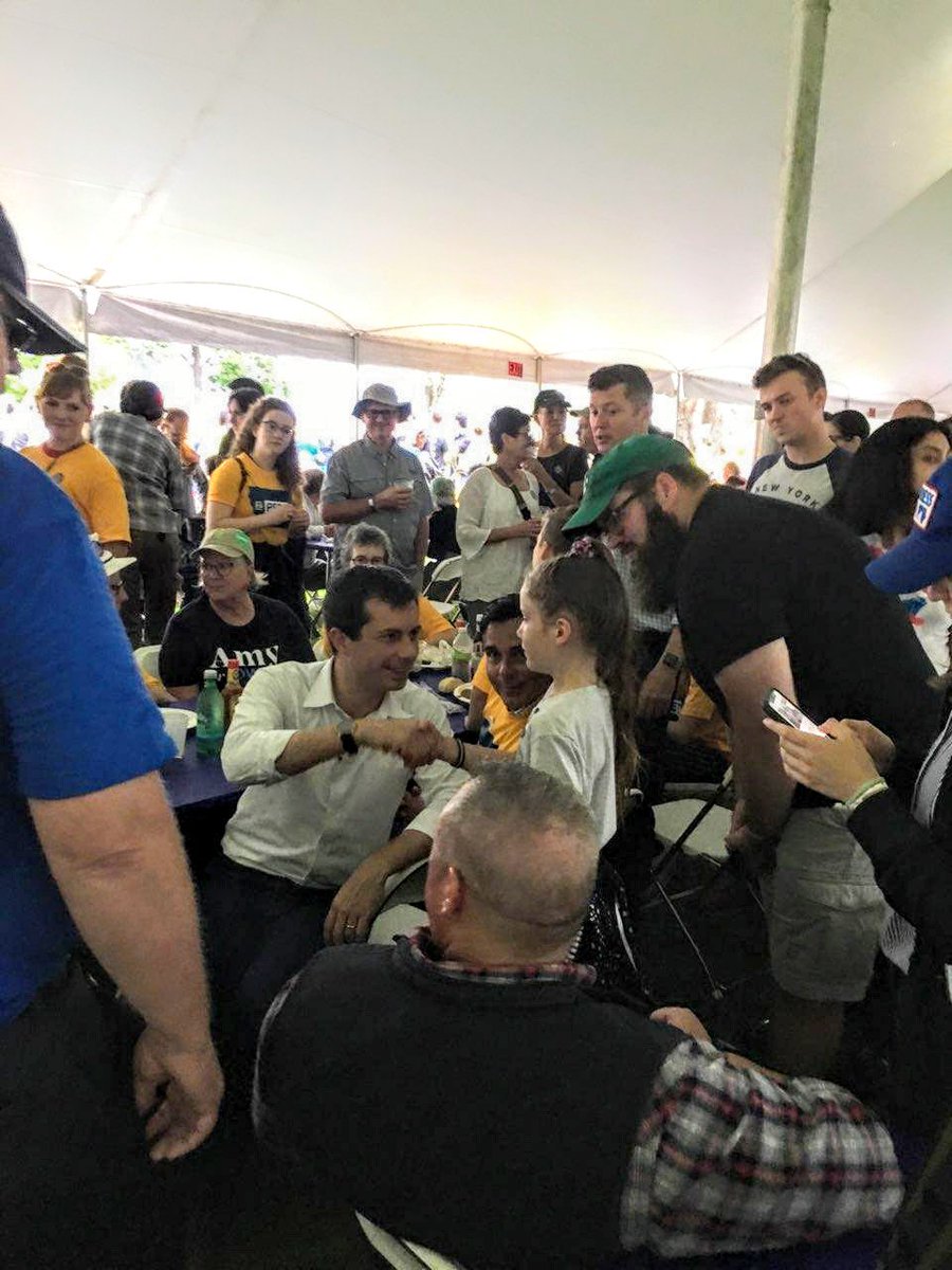 Thank you <a href="/BetoORourke/">Beto O'Rourke</a> and <a href="/PeteButtigieg/">Pete Buttigieg</a> for taking the time to answer my daughter's question about the environment.