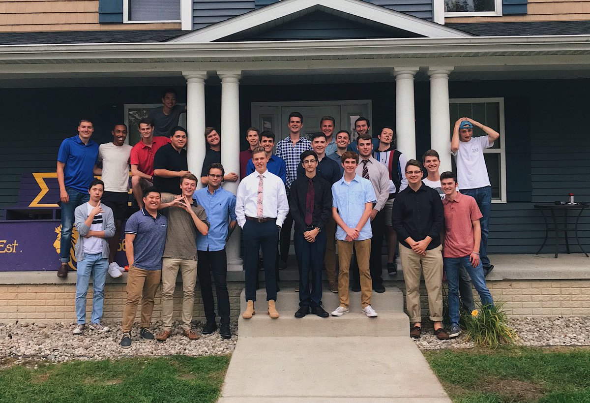 SAECMICH's tweet photo. We are excited to welcome home the newest class of Sigma Alpha Epsilon. Welcome to the brotherhood💜💛 https://t.co/UVBGP2aP8B