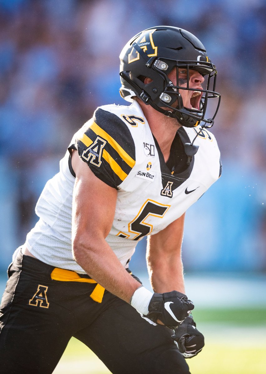 AndrewDyePhoto's tweet photo. Photo Gallery: @AppState_FB defeated @TarHeelFootball 34-31 https://t.co/wtIQCPUjc6 via @JournalNow https://t.co/JrPuPvJ2sn