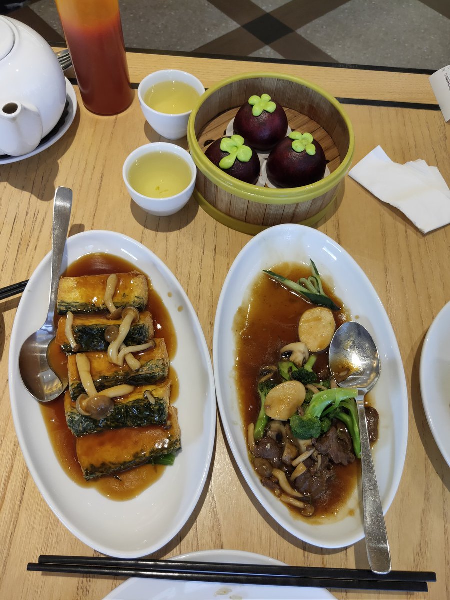 max_irsan's tweet image. Hmmmm, lezzzatttozz...mamamia @ImperialKitche