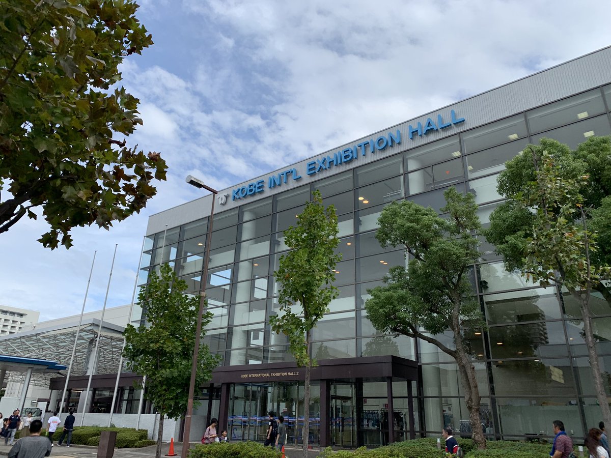 ワールドファミリーセール