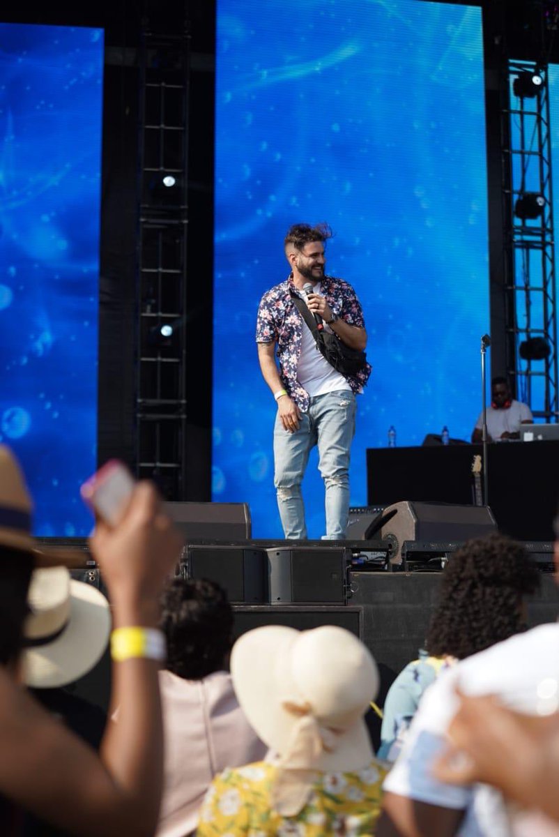 PlaymakersZA's tweet photo. Day 1 of @Dstv Delicious was a lot of food,incredible music &amp; goodies. Looking forward to another day of wholesome and scrumptious fun #EverythingDelicious #DStvDelicious https://t.co/yIDhPhYbUZ