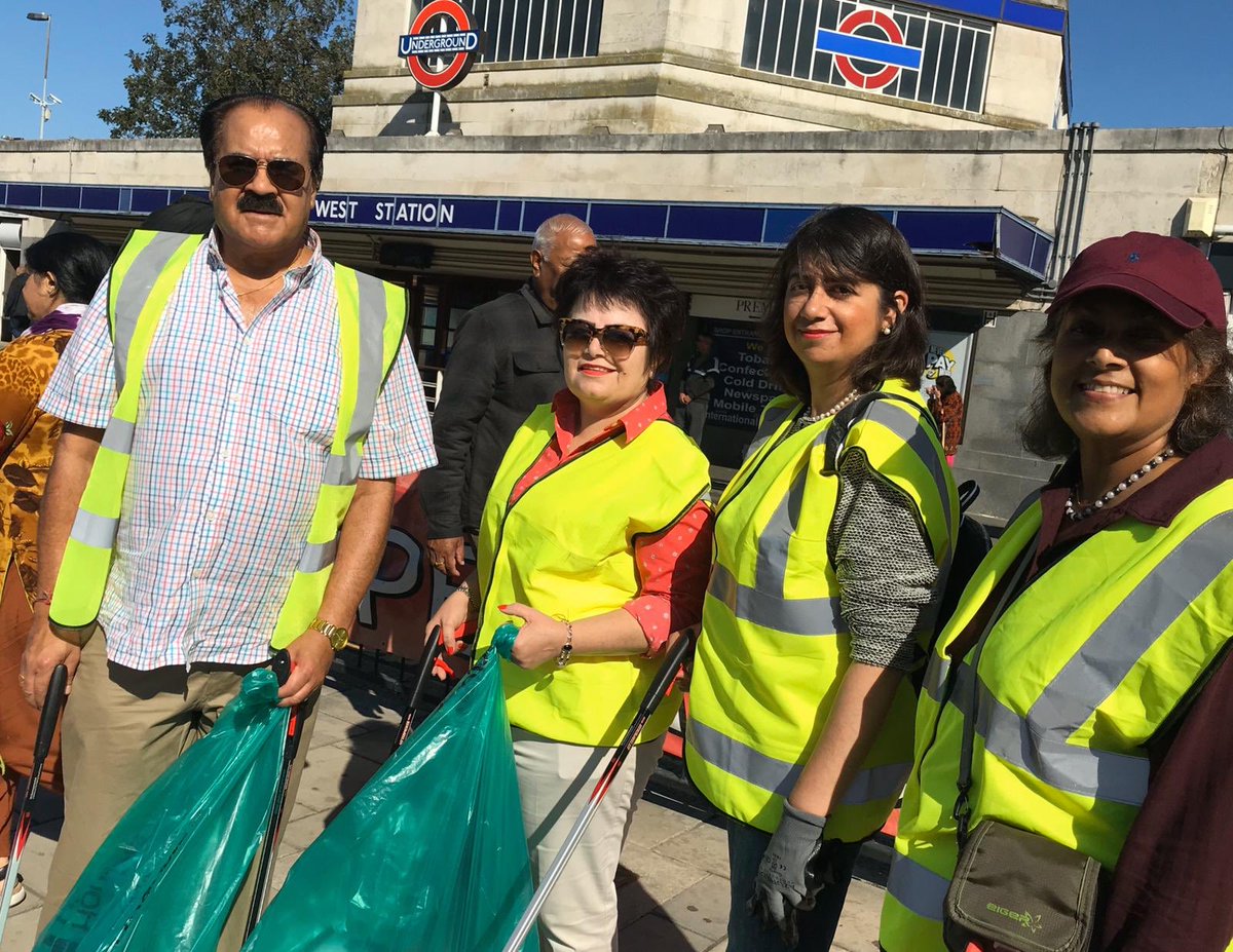 Rajverma47's tweet photo. @WorldCleanupDay Contribution from Cleanup #Hounslow for #worldcleanday2019 and tackling our #ClimateEmergency ... https://t.co/EA2sisM309
