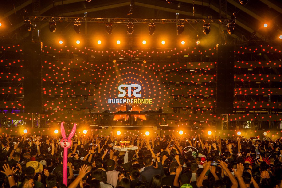 tranceprojectau's tweet image. ASOT 900 Mexico City has kicked off to an epic start 🇲🇽😍

@asot #ASOT900 #ASOTMEX