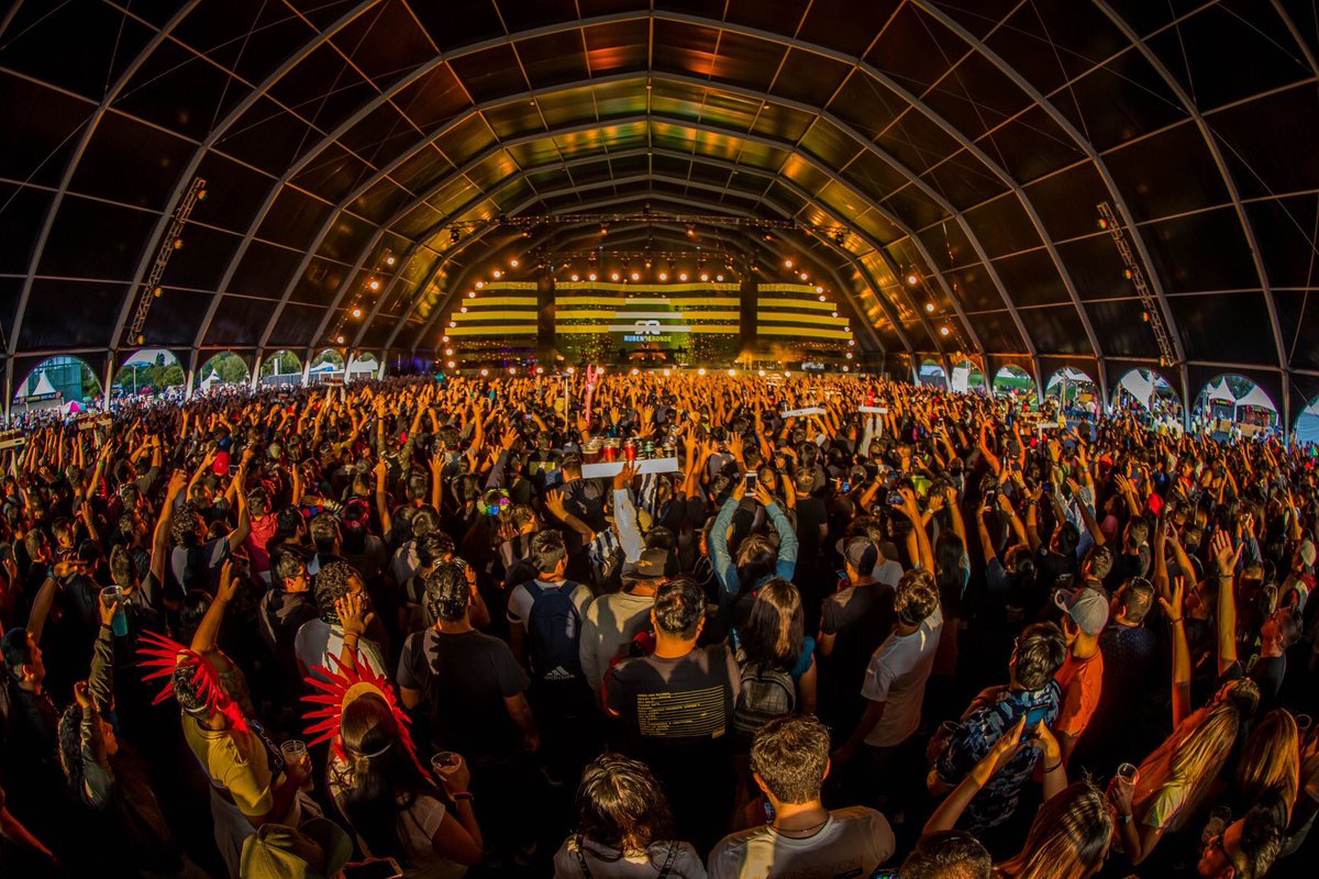 tranceprojectau's tweet image. ASOT 900 Mexico City has kicked off to an epic start 🇲🇽😍

@asot #ASOT900 #ASOTMEX