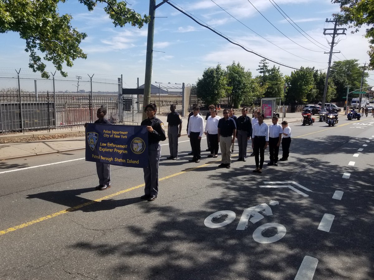 120Explorers's tweet image. Explorers marching in Staten island black heritage parade.