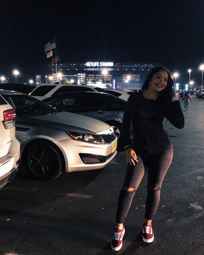 natbadbutt's tweet photo. No creo en arrepentirme de los hechos, Jehovah no se equivoca 🧜🏽♀️ #Utopia #RomeoSzn #MyFavSzn #UnconditionalLuv https://t.co/AUAa8HXqvy