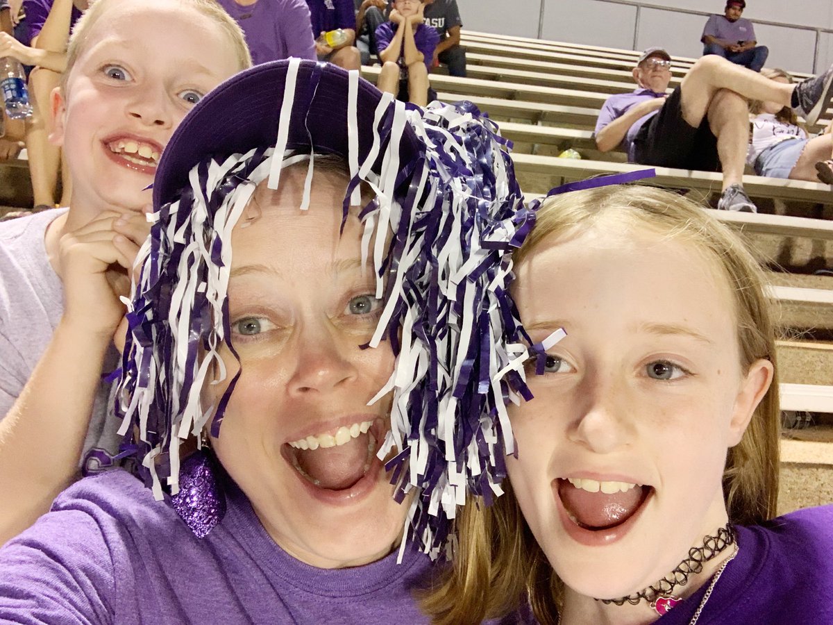 stephmcarroll's tweet photo. Cheering for the Jacks! #AxeEm https://t.co/rkcFsnIOq8